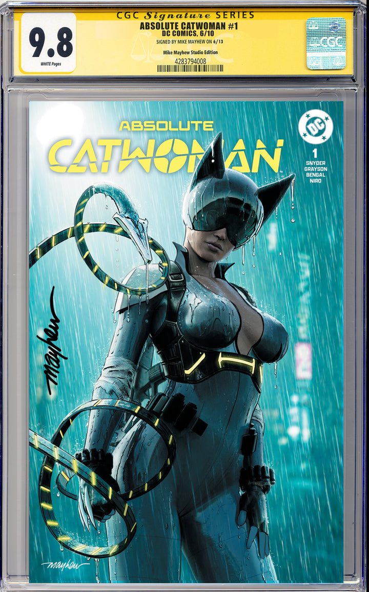 ABSOLUTE CATWOMAN #1 Mike Mayhew Studio Variant Cover A Trade Dress SIGNED CGC Yellow Label Guaranteed 9.8 Graded Slab