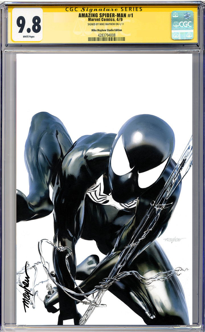 AMAZING SPIDER-MAN #1 (2025) Mike Mayhew Studio Variant Cover C Black Suit Variant REGULAR SIGNATURE CGC 9.8 SIGNATURE SERIES SLAB