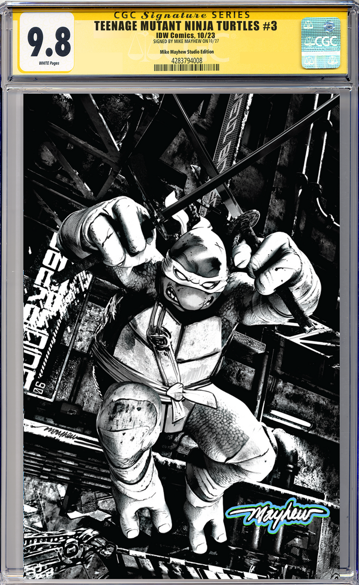 TEENAGE MUTANT NINJA TURTLES #3 Mike Mayhew Studio Variant Cover C B&W Variant Glow Sig CGC Yellow Label Guaranteed 9.8 Graded Slab