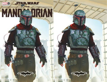 STAR WARS: THE MANDALORIAN SEASON 2 #1 Mike Mayhew Studio Variant Set of Cover A and Virgin Cover B Darksaber Glow Sig with COA