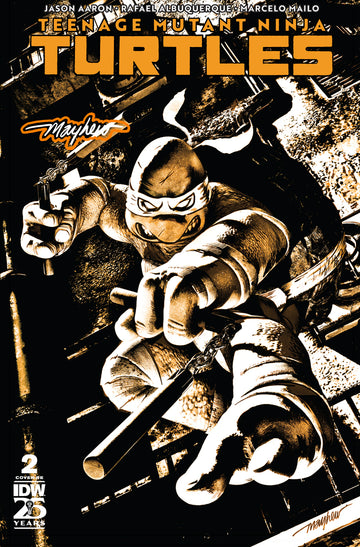 TEENAGE MUTANT NINJA TURTLES #2 Mike Mayhew Studio Variant Cover A Trade Dress Glow Signed with COA