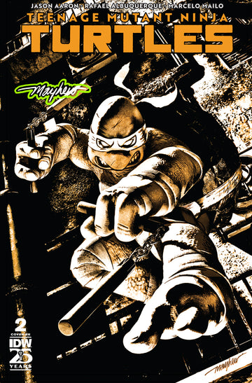 TEENAGE MUTANT NINJA TURTLES #2 Mike Mayhew Studio Variant Cover A Trade Dress Radioactive Glow Signed with COA