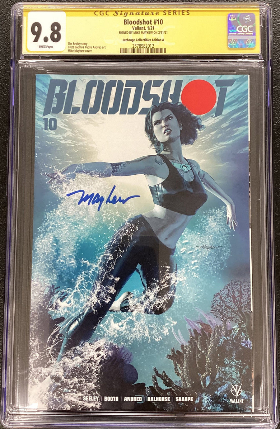 BLOODSHOT #10 MIKE MAYHEW STUDIO EXCLUSIVE VARIANTS CGC 9.8 Signature Series Slab