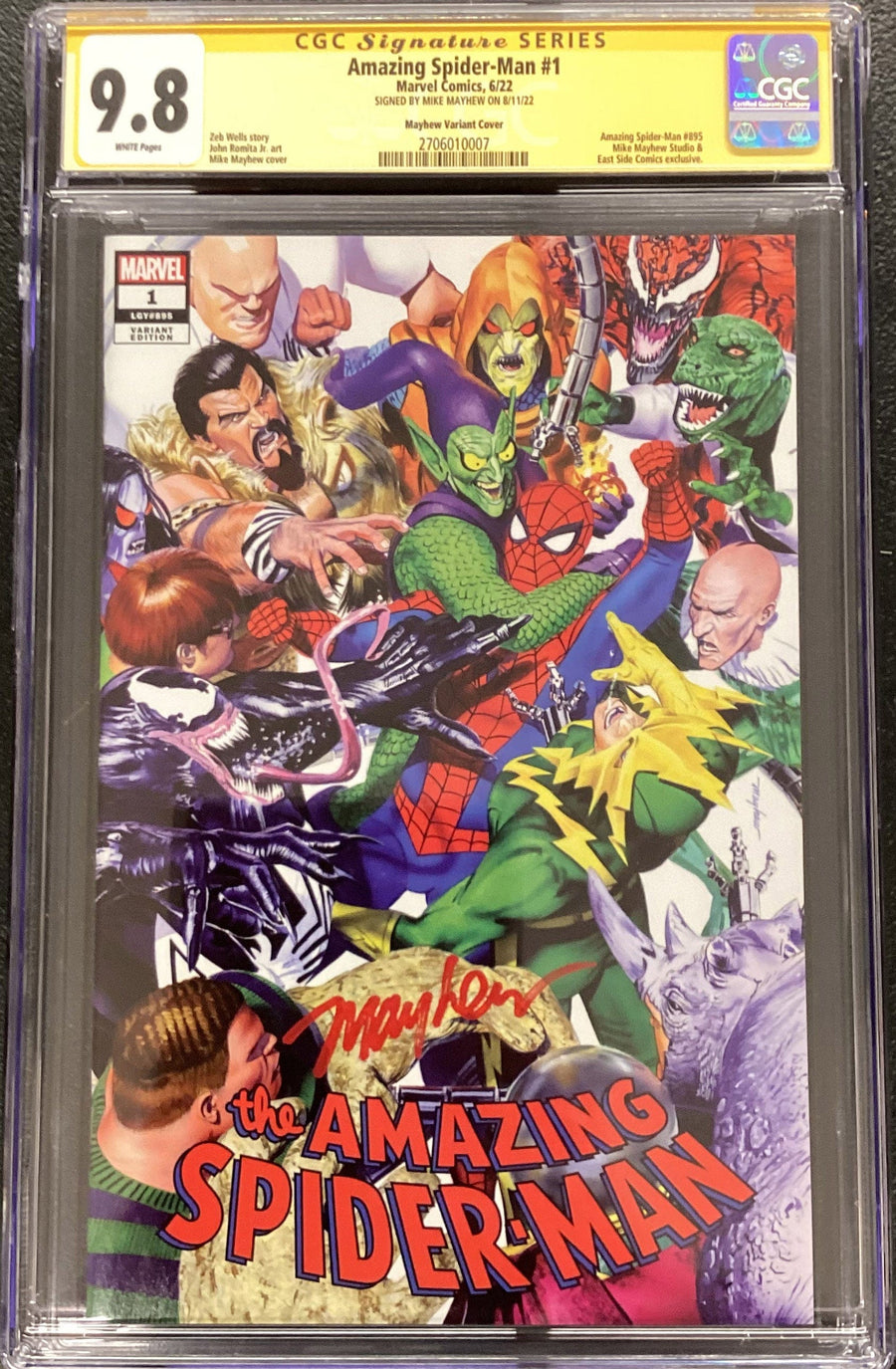 AMAZING SPIDER-MAN #1 (2022) Mike Mayhew Studio Variant Trade Dress CGC 9.8 Signature Series Slab